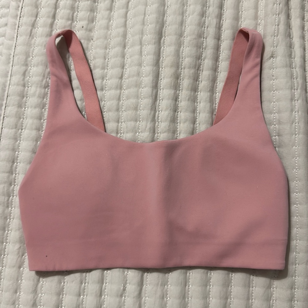 LULULEMON PINK SPORTS BRA